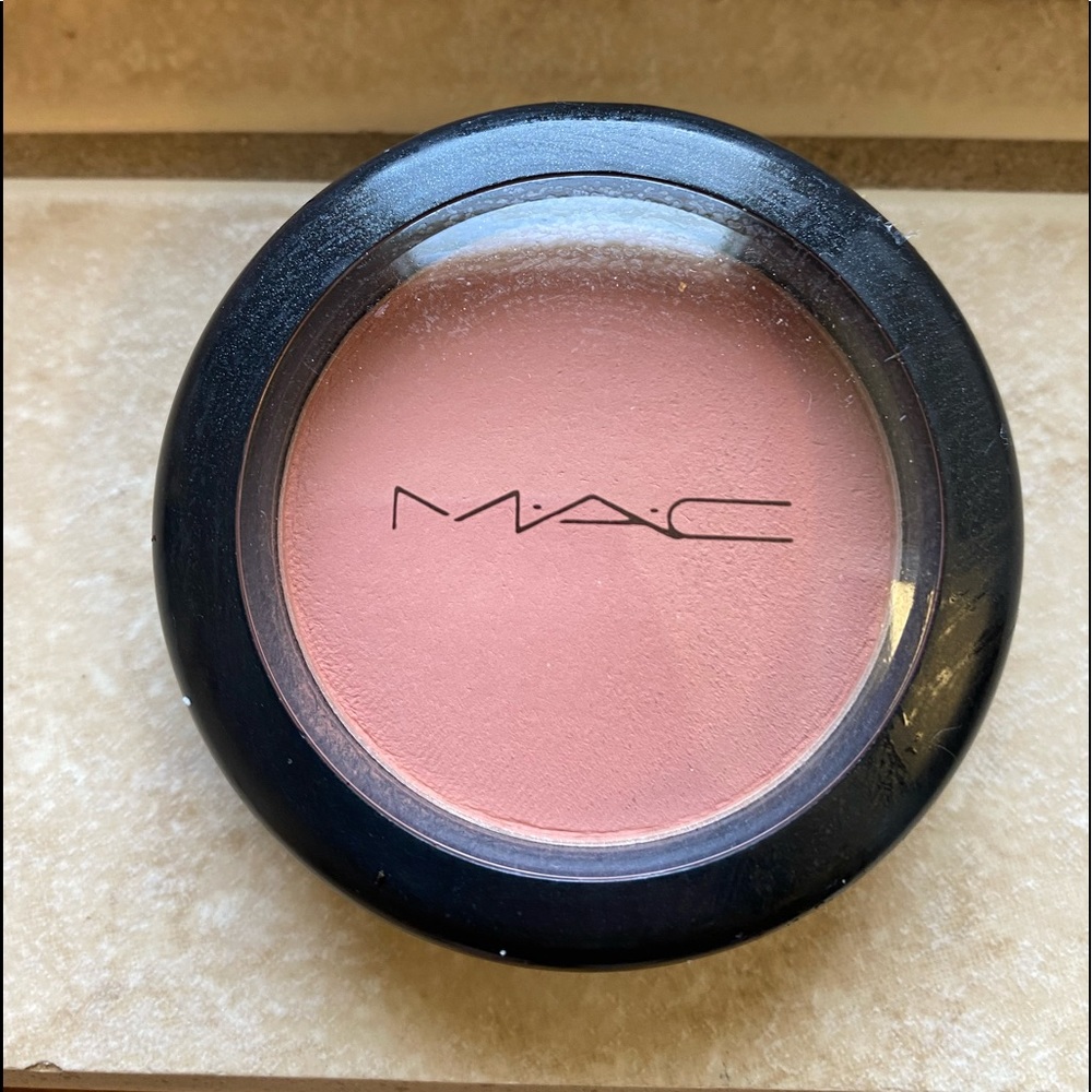 MAC Pressed Powder blush—melba